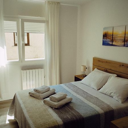 Apartamentos La Capilla Вильянуэва-де-Ароса Номер фото