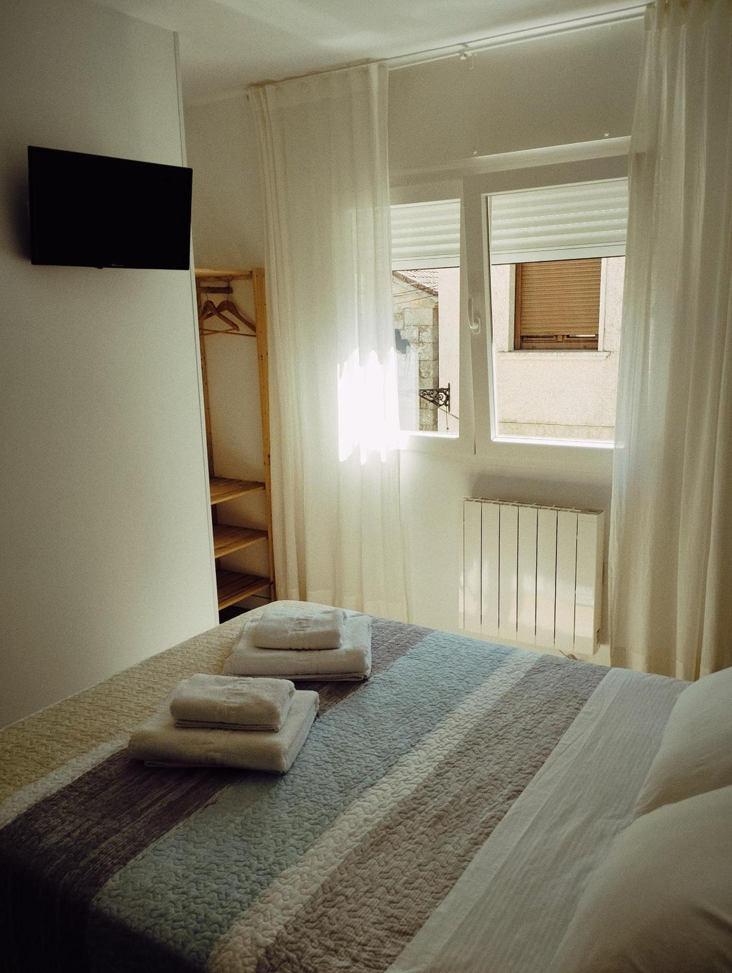 Apartamentos La Capilla Вильянуэва-де-Ароса Номер фото